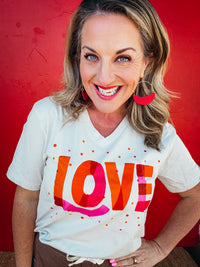 LOVE dots Graphic Tee