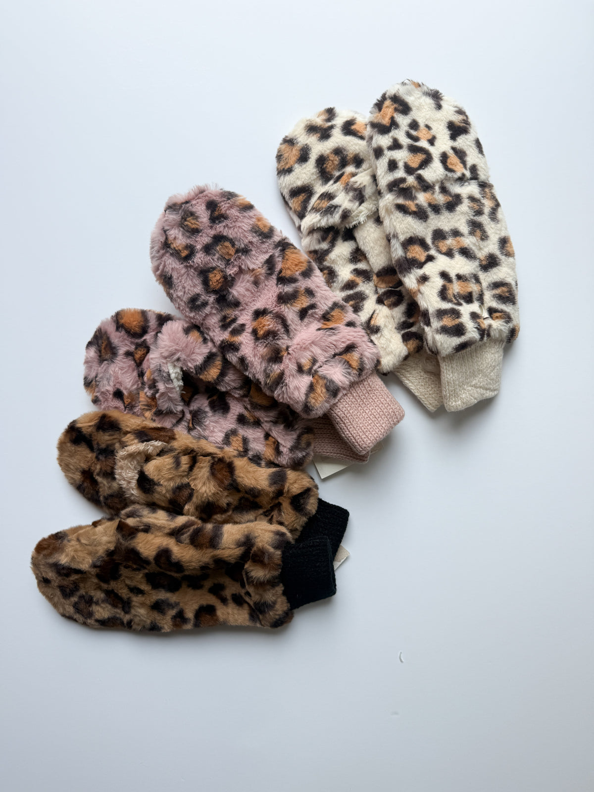 Animal Print Faux Fur Mitten