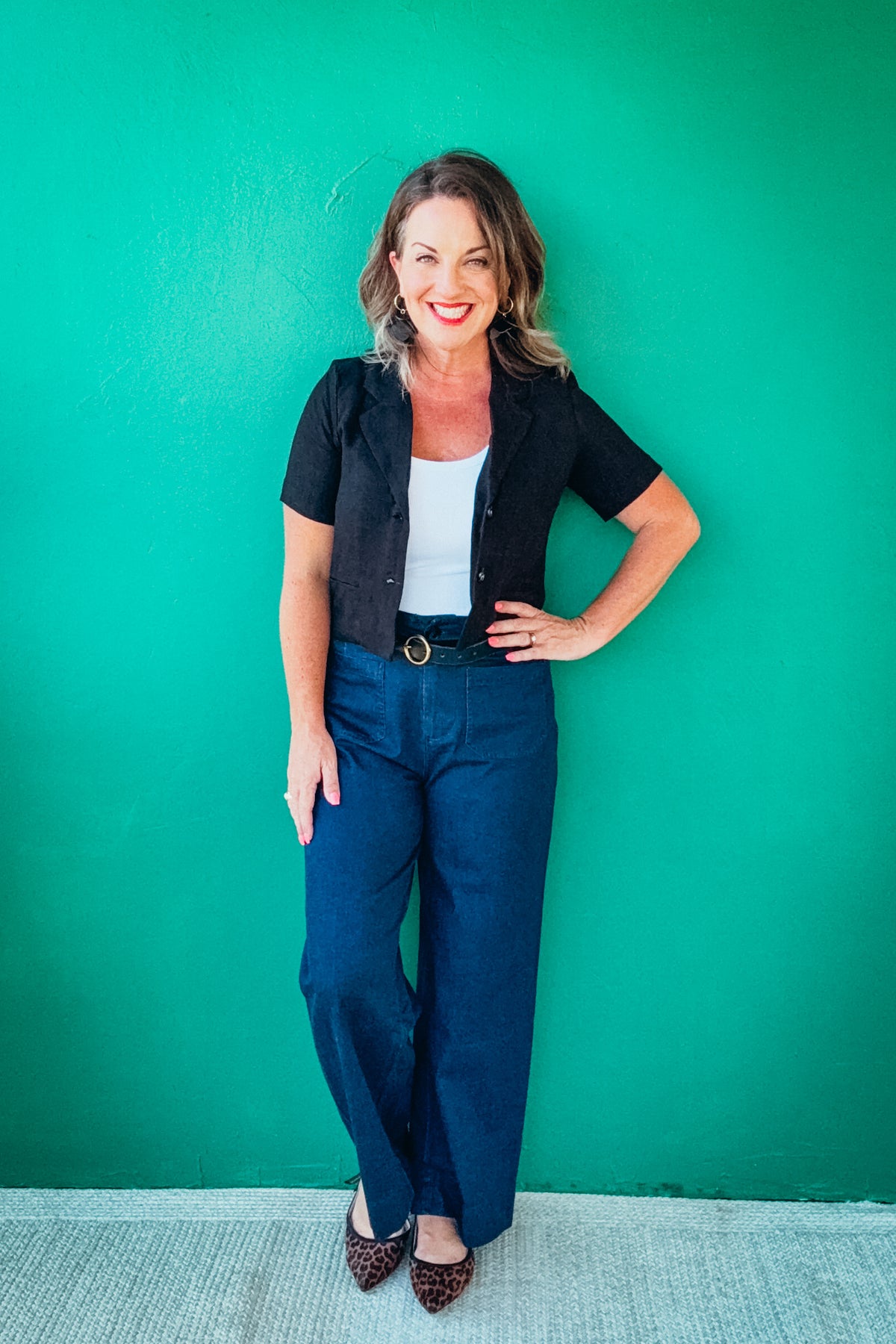 Caroline Linen Short Sleeve Crop Blazer