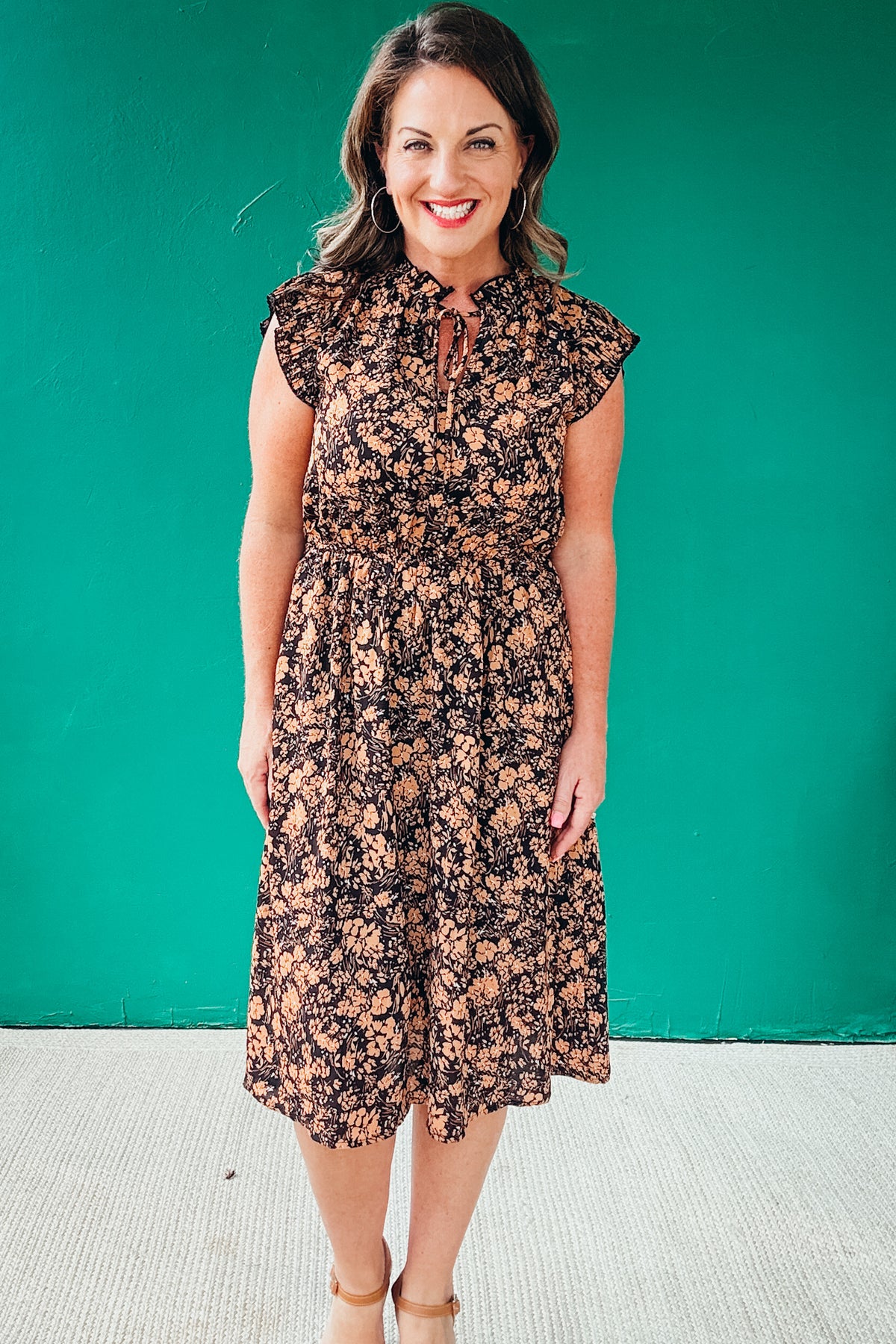 Rylie Pleated Sleeve Floral Midi Dress