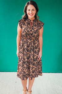 Rylie Pleated Sleeve Floral Midi Dress
