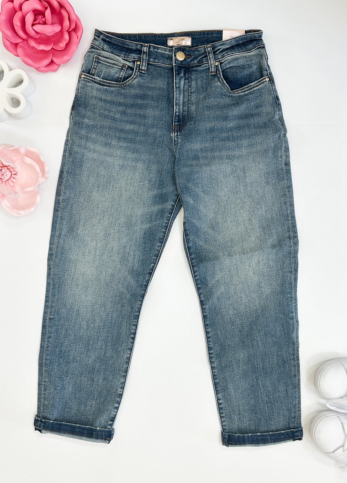 Sienna Baggy Boyfriend Crop Jeans by Kut from the Kloth