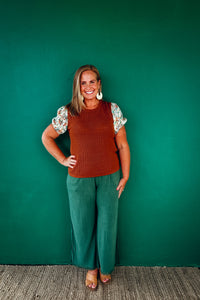 Tabitha Wide Leg Cropped Linen Pants in Palm Green