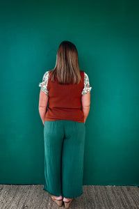 Tabitha Wide Leg Cropped Linen Pants in Palm Green