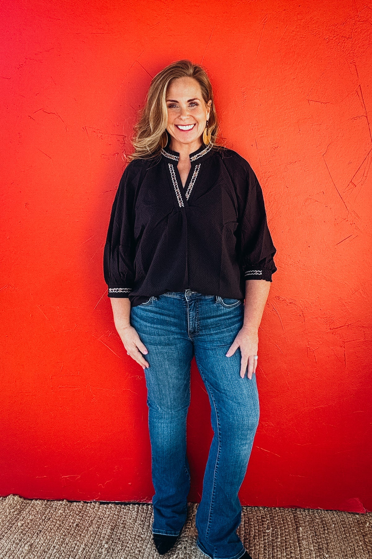 Pearl Puff Sleeves V Neck Leopard Collared Top