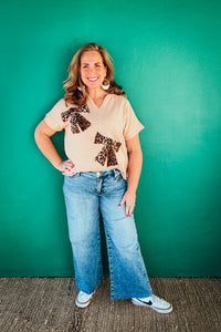 Collins Soft Washed Leopard Bow Patch Knit Top