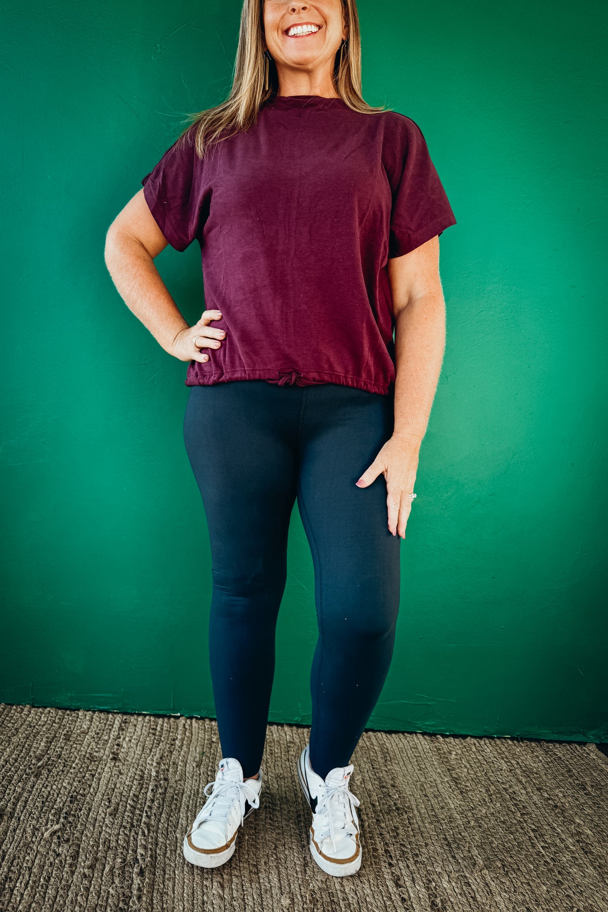 Daisy Buttery Soft Leggings in Navy